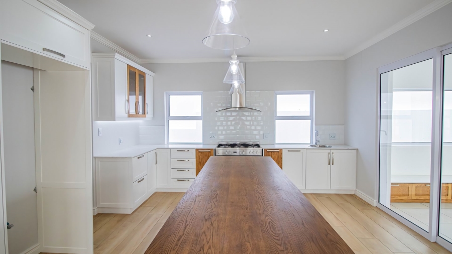 3 Bedroom Property for Sale in Shelley Point Western Cape